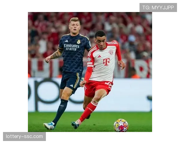 欧冠1-4决赛首回合：拜仁慕尼黑主场1-1战平皇家马德里